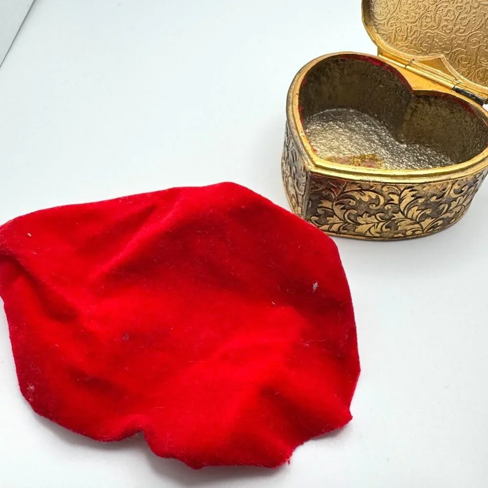 Schmid Bros Vtg Heart-Shaped Metal Trinket Box Silk Art Lid 